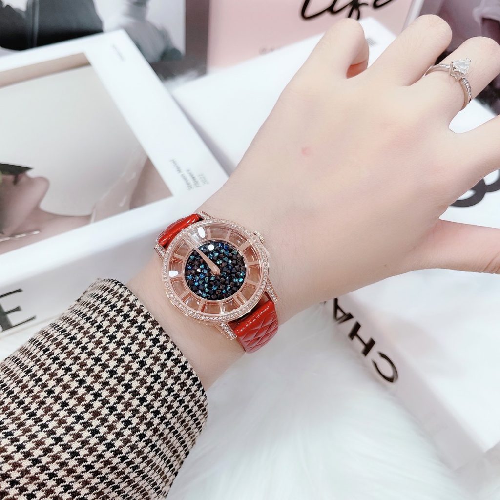 Đồng hồ Davena nữ đính đá swarovski