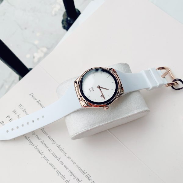 Đồng hồ chính hãng Guou