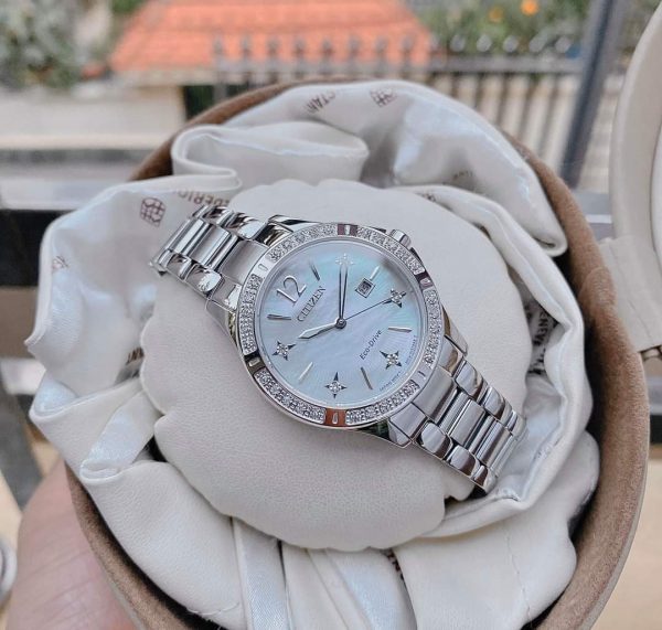 Đồng hồ nữ đính đá Citizen Eco-Drive