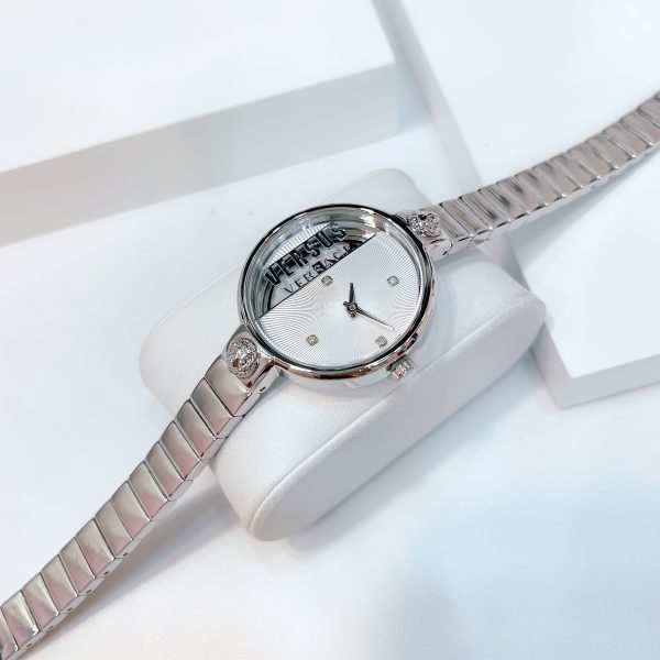 Đồng hồ Versus nữ dây kim loại màu bạc