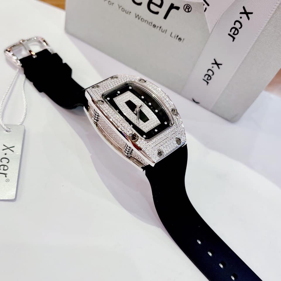 Đồng hồ X-Cer chính hãng B0596 đính full đá Swarovski màu đen