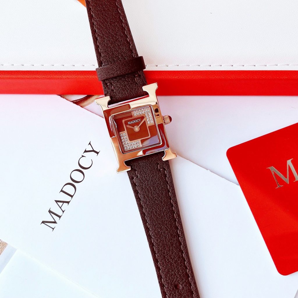 Đồng hồ Madocy nữ chính hãng thương hiệu mỹ mặt vuông