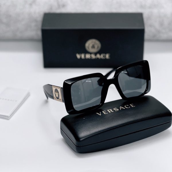 Kính Mắt Versace Chính Hãng New Collection Màu Đen Lens 54/22/140mm