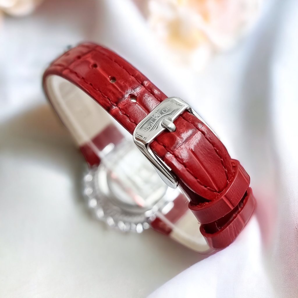 Đồng hồ nữ chính hãng Royal Crown 4652 dây da đỏ mặt số xanh cao cấp 32mm
