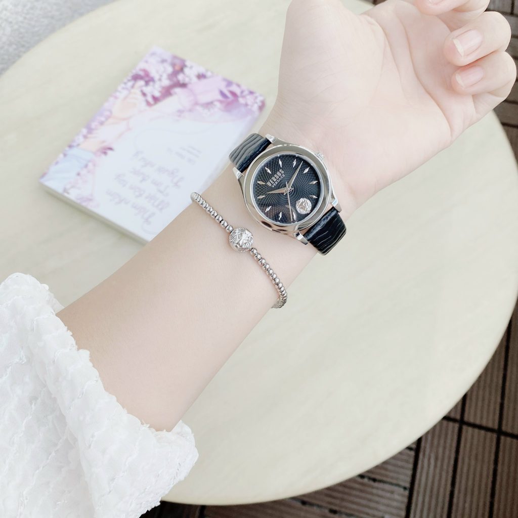 Đồng hồ nữ chính hãng Versus thiết kế đơn giản tặng kèm lắc tay 34mm