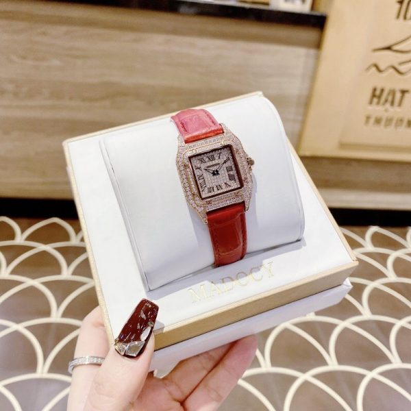 Đồng hồ nữ chính hãng Madocy M81678 mặt số đính đá dây da đỏ nổi bật 28mm