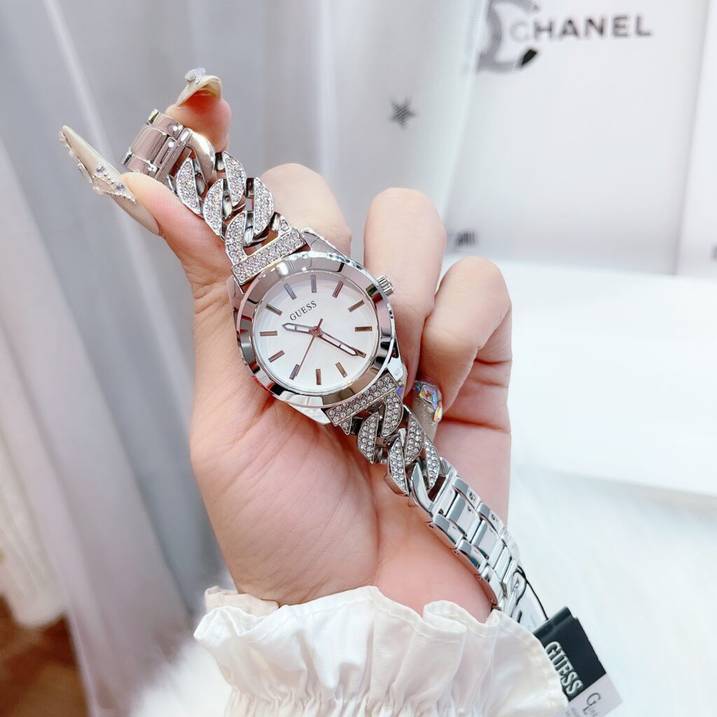 Đồng hồ nữ chính hãng Guess thiết kế mặt tròn đơn giản trẻ trung 32mm