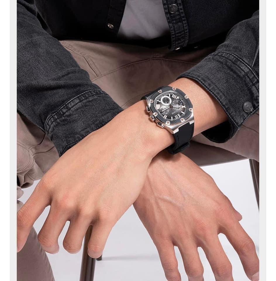 Đồng hồ nam chính hãng Guess thiết kế mặt vuông góc cạnh nam tính 44mm