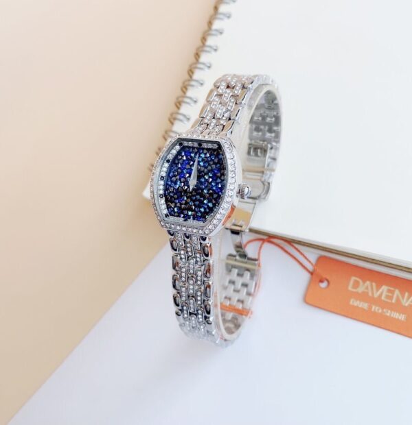 Đồng hồ nữ chính hãng Davena mặt số nhũ xanh lấp lánh nổi bật 28mm
