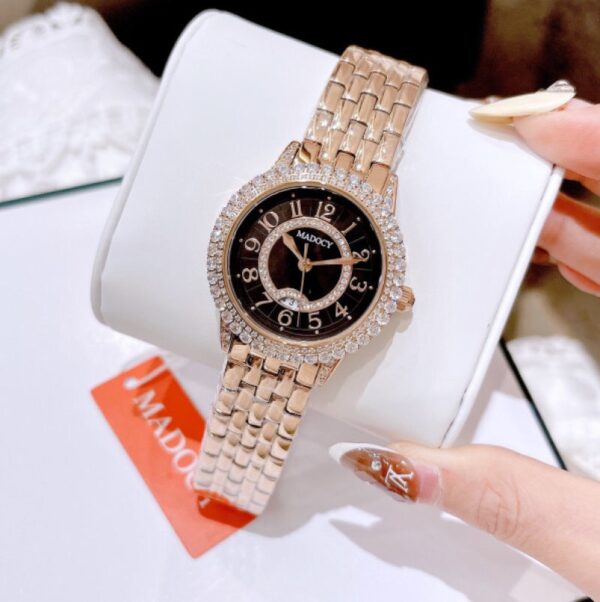 Đồng hồ nữ chính hãng Madocy M81878 đính full đá viền mặt khảm ngọc 34mm