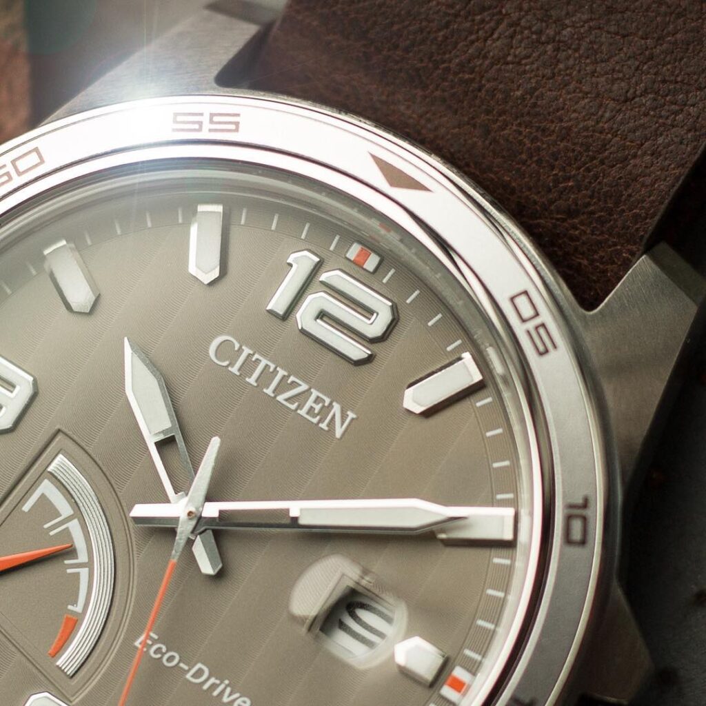 Đồng hồ Citizen Eco-Drive AW7039-01H chính hãng nam cọc dạ quang 42mm