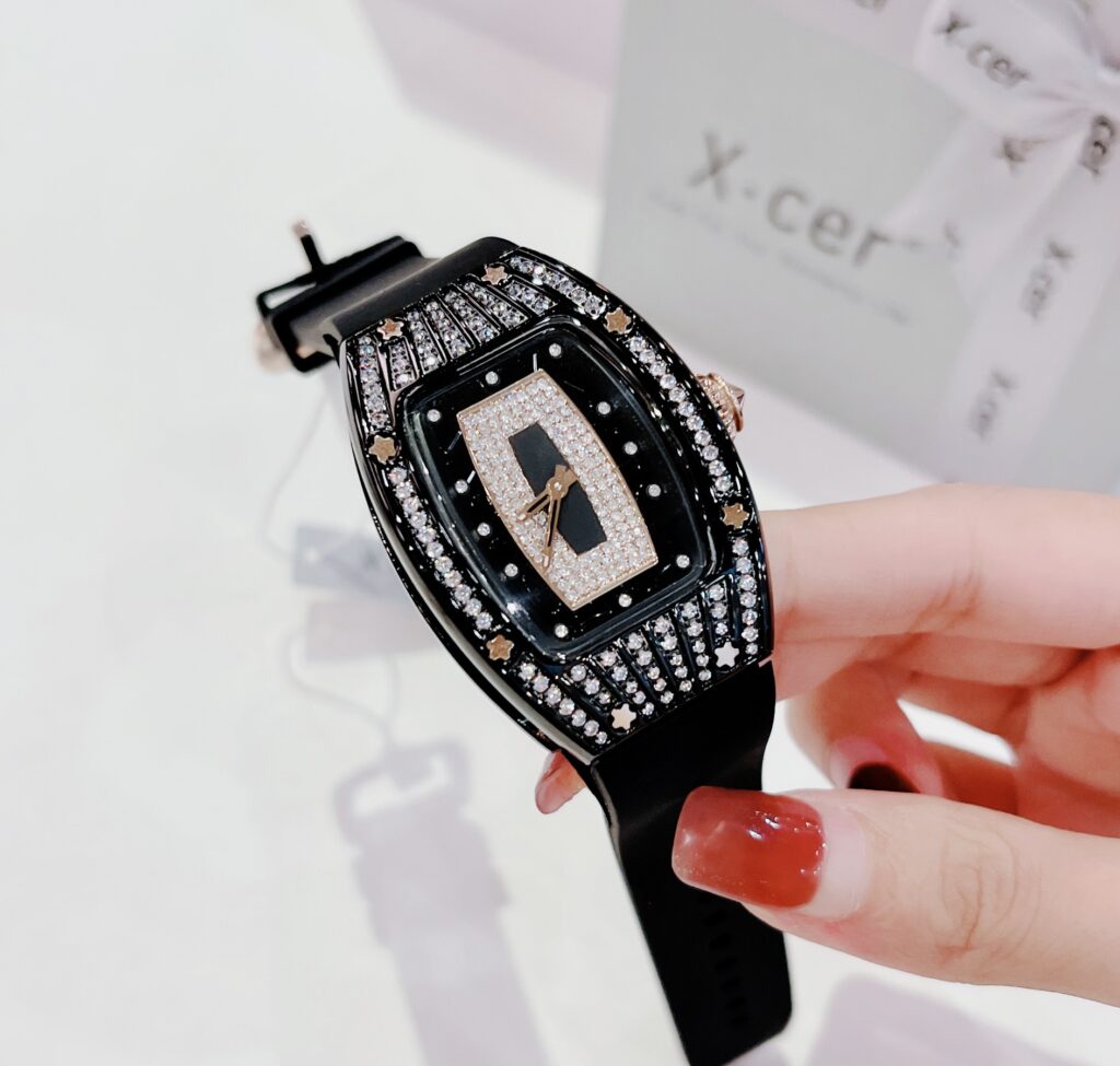 Đồng hồ X-Cer chính hãng nữ màu đen đính đá Swarovski 36mm (2)