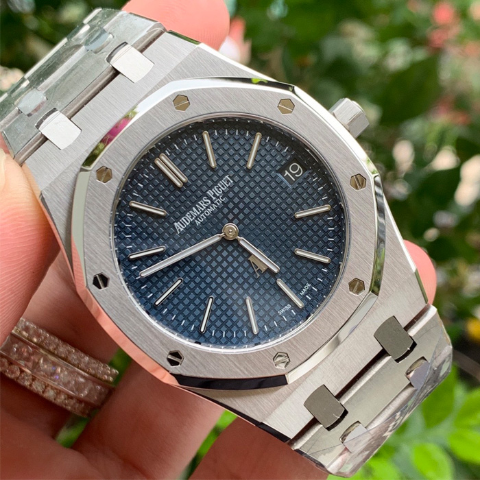 Understanding Audemars Piguet Fake Watches Quality, Features, and Value (1)