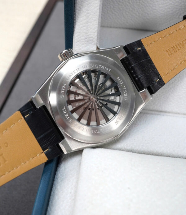 Đồng Hồ I&W Carnival 733G Chính Hãng Mặt Số Đen Đính Đá 41mm (1)